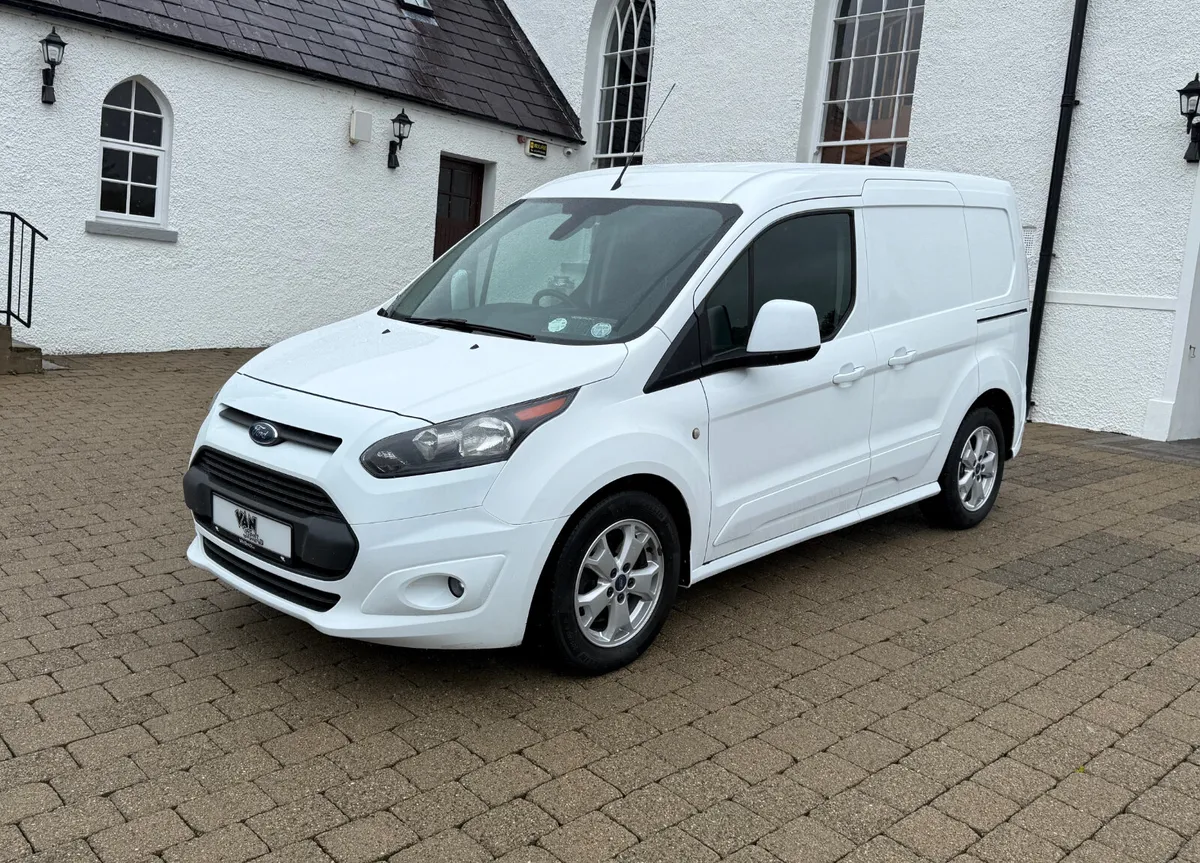 2017 Ford Transit Connect 3seater 1.5tdci 100bhp - Image 3