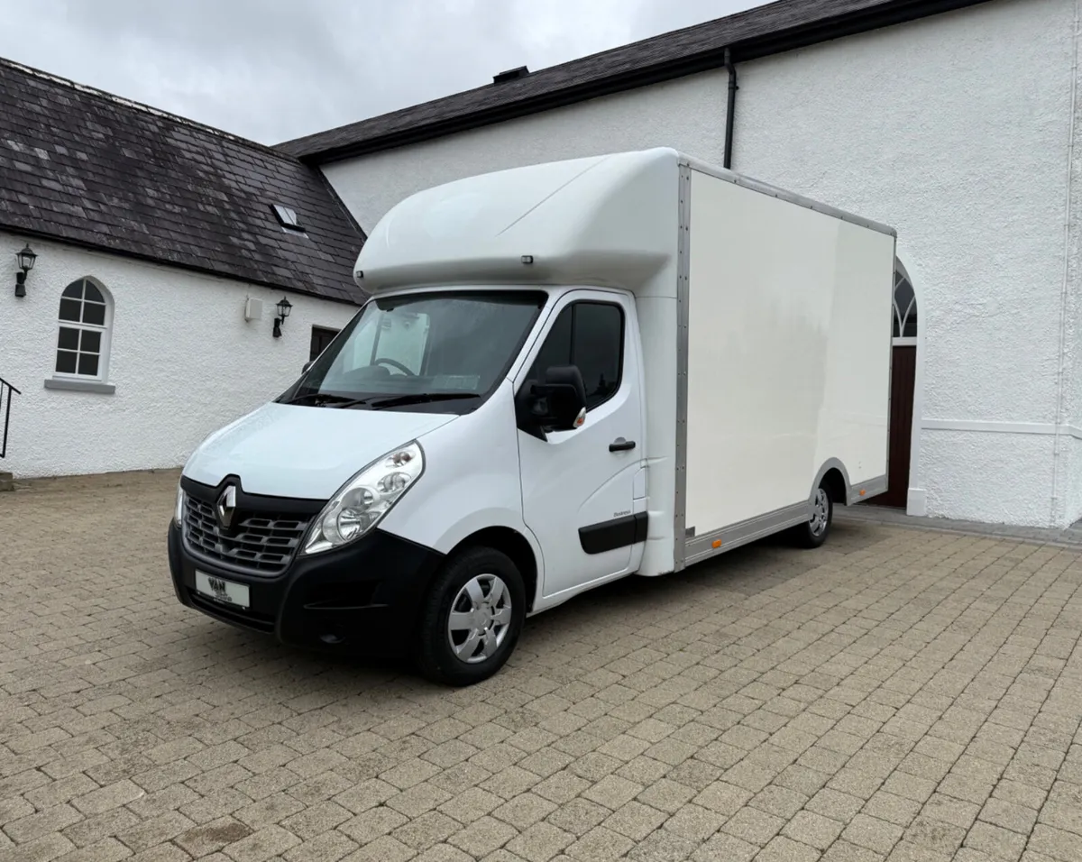 2020 Renault Master Business+  Luton Platform Cab - Image 2