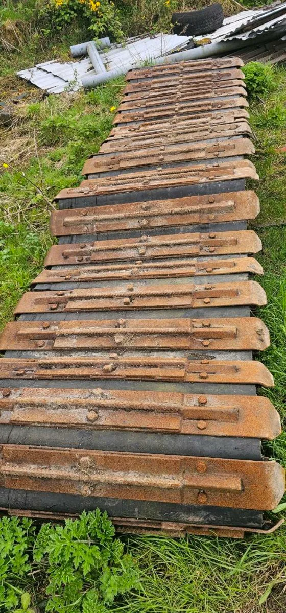 Bog tracks/ sod marker - Image 2