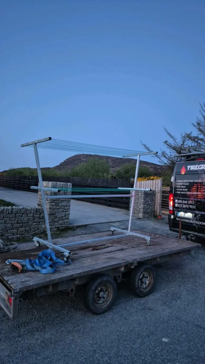 Mobile Clothes Lines - Image 3