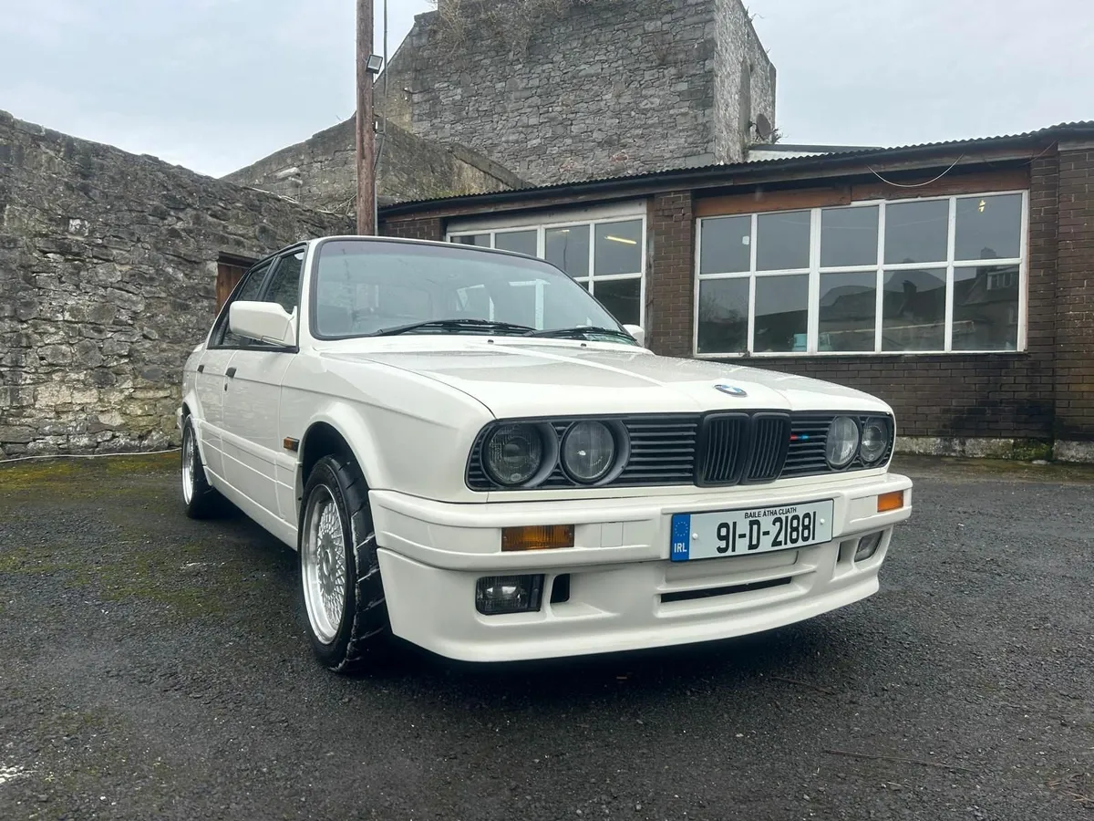 BMW E30 325I M-TECH SALOON - Image 1
