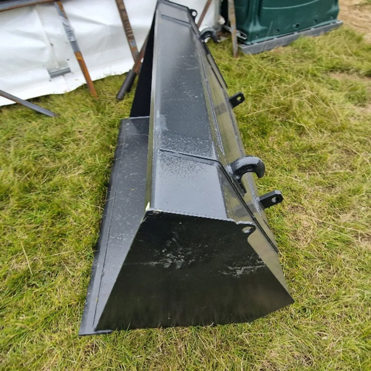Tractor Loader Buckets - Image 4