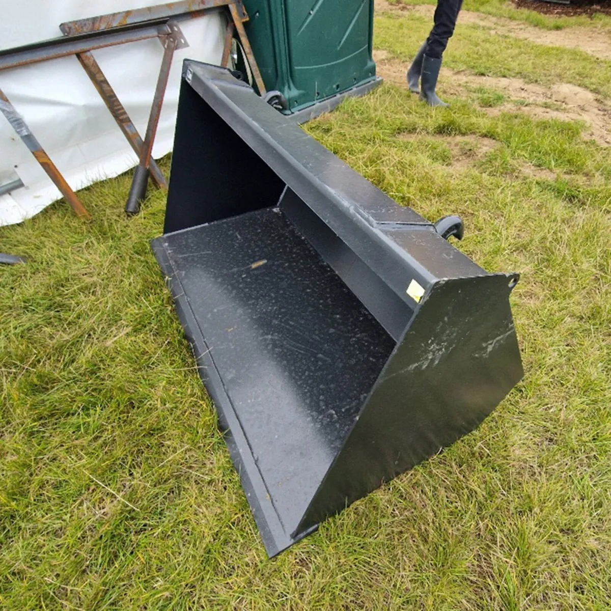 Tractor Loader Buckets - Image 3