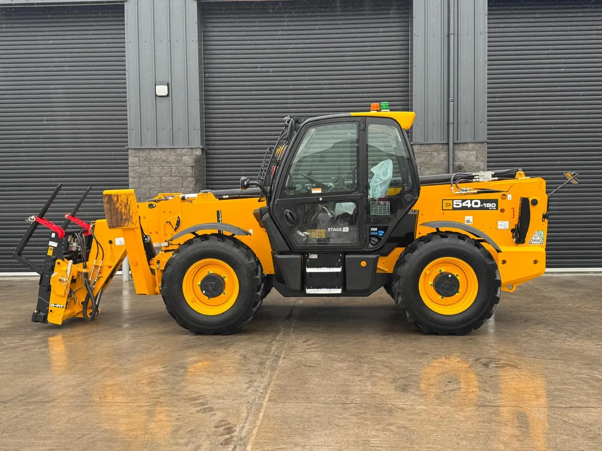 2025 JCB 540-180 Teleporter - Image 1
