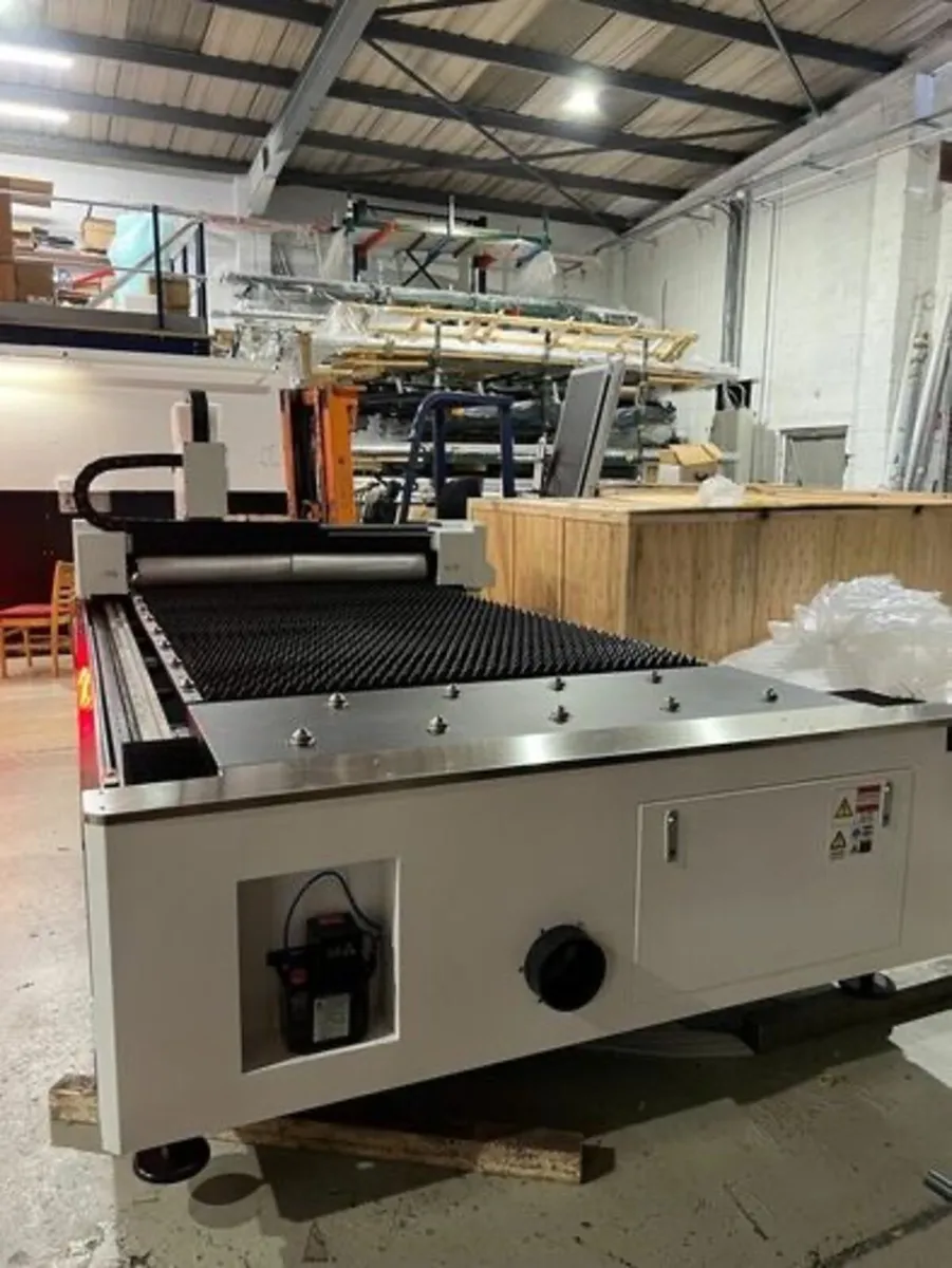 Fibre Laser Cutter CNC - Image 1