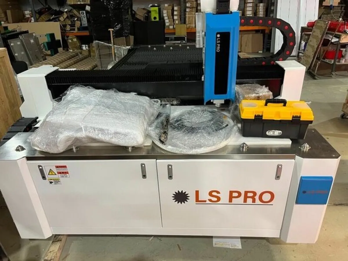 Fibre Laser Cutter CNC - Image 3