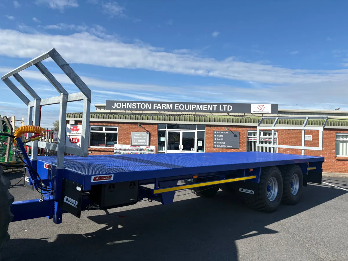 28ft Cronin Bale trailer - Image 1