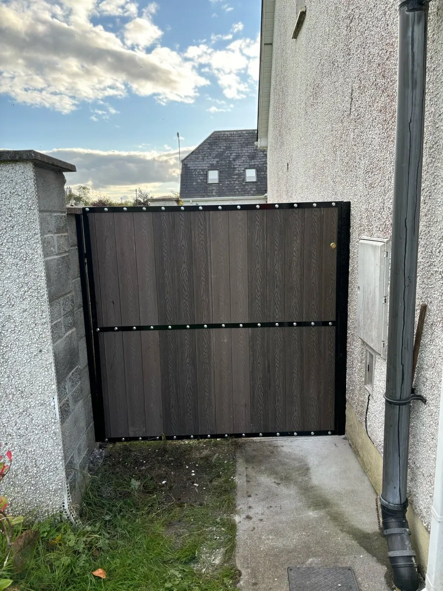 Steel frame composite gates. - Image 3