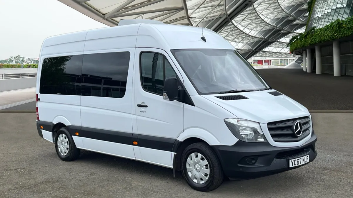 Mercedes-Benz Sprinter 2.1 CDI Minibus 12 Seater - Image 1