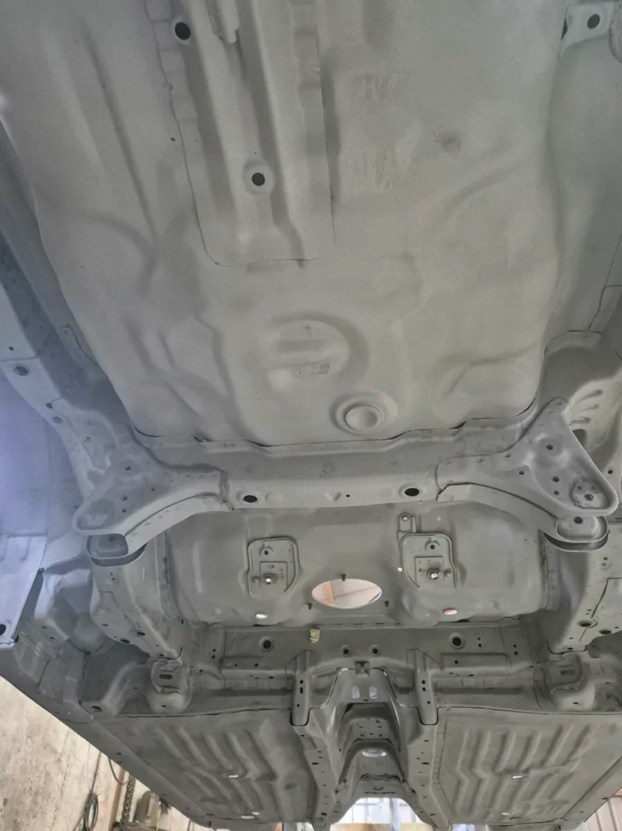 Vapour Blasting and undersealing - Image 2