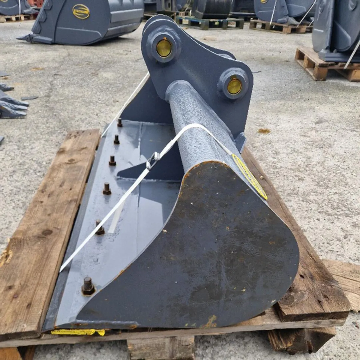 Grading buckets 3t diggers - Image 4