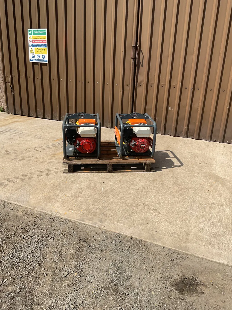 2018 Belle 3.4KVA Generator Dual Voltage GPX 3400 - Image 2