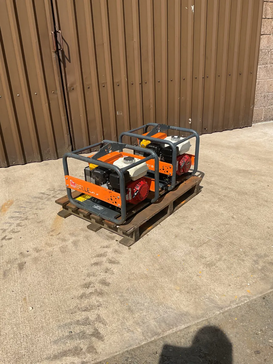 2018 Belle 3.4KVA Generator Dual Voltage GPX 3400 - Image 1