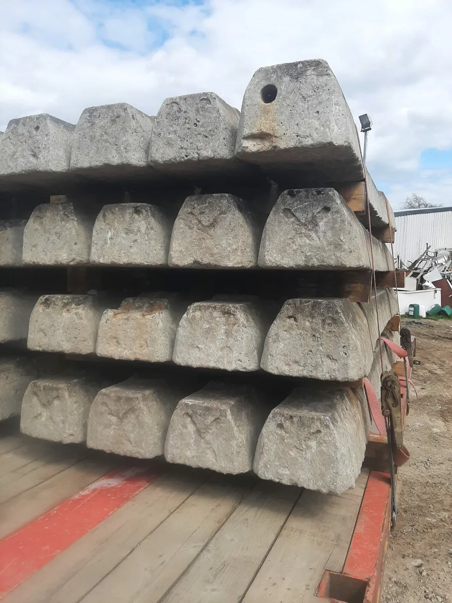 Concrete sleepers  posts - Image 1