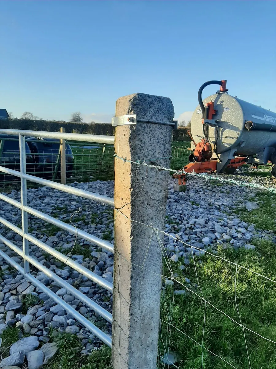 Concrete sleepers  posts - Image 2