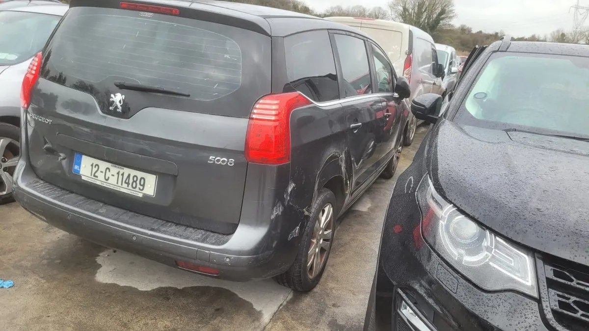 Peugeot 5008 - PARTS - Image 4