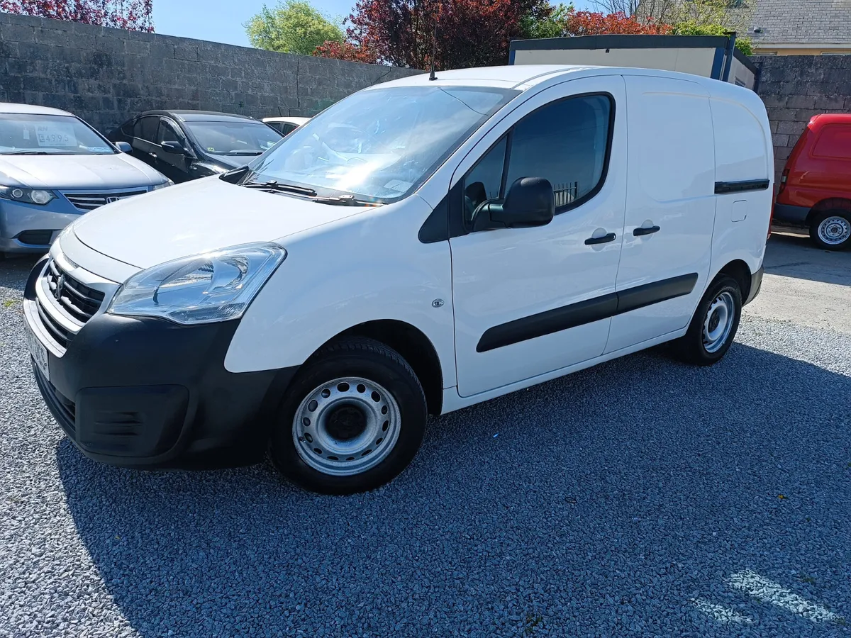 2017 Peugeot partner 1.6 hdi SE - Image 1