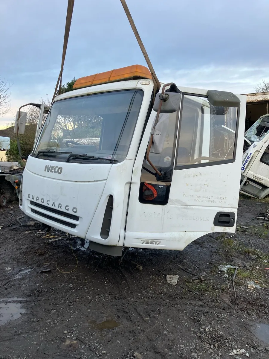 Breaking Daf lf Iveco - Image 2