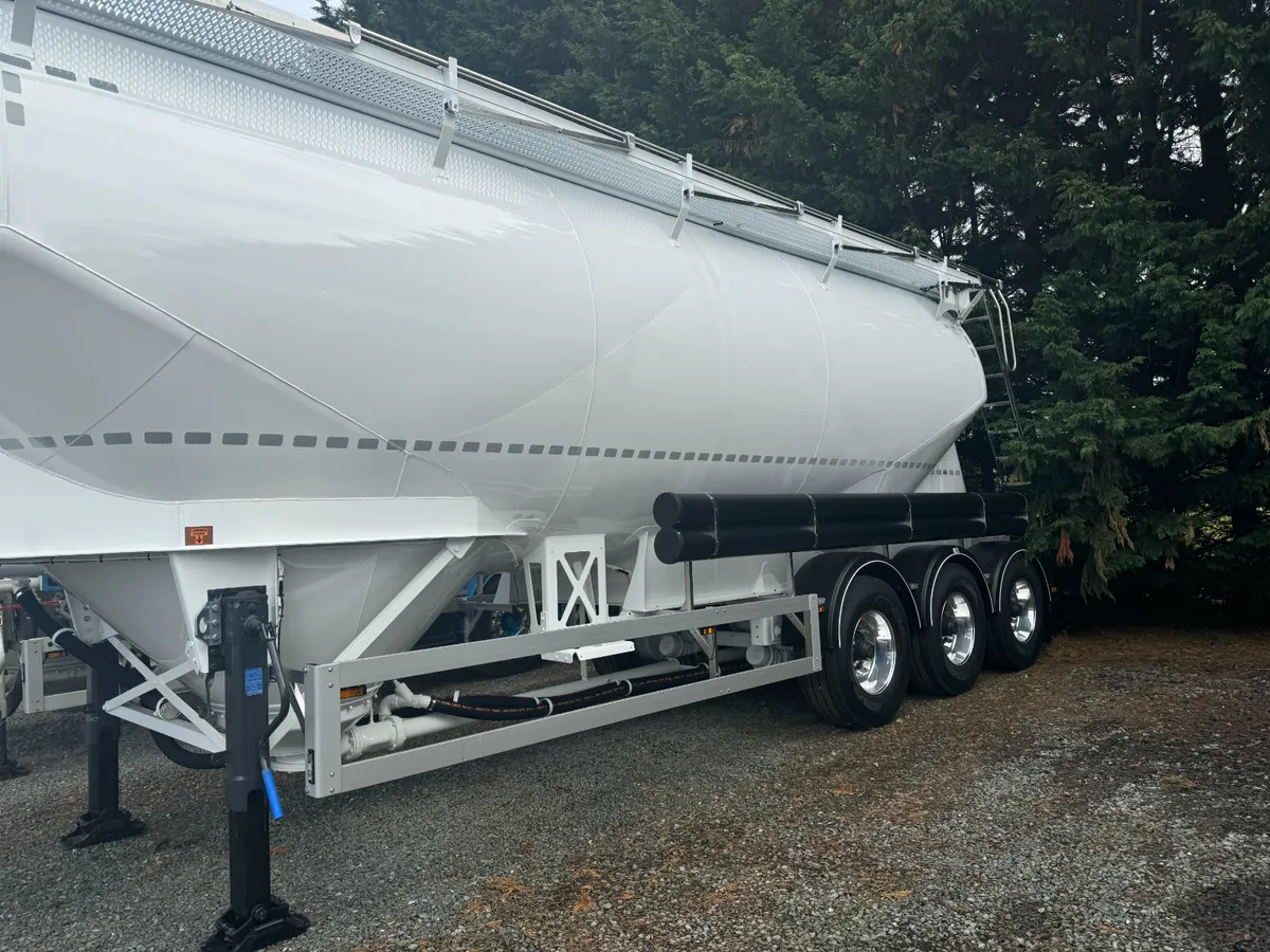 NEW FELDBINDER 38 CB CEMENT TANKER 2 POT, 3 LID - Image 4