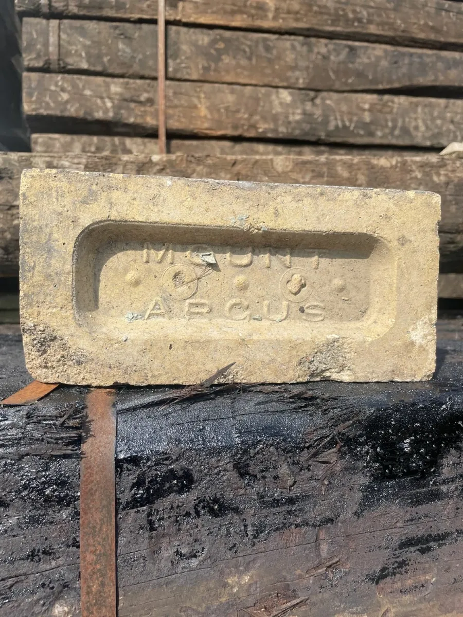 Reclaimed Mount Argos Bricks - Image 4