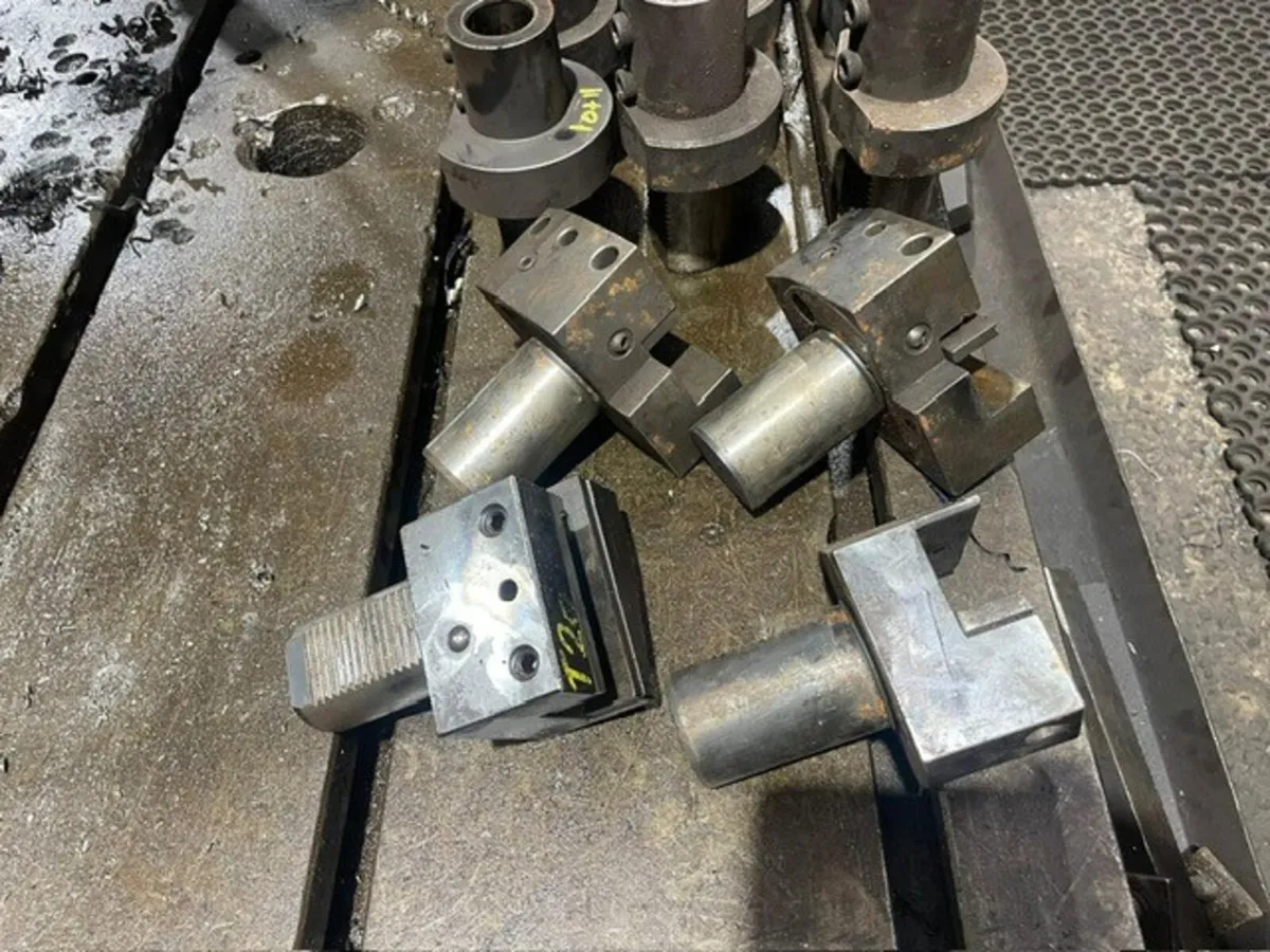 VDl Tool Holders - Image 2