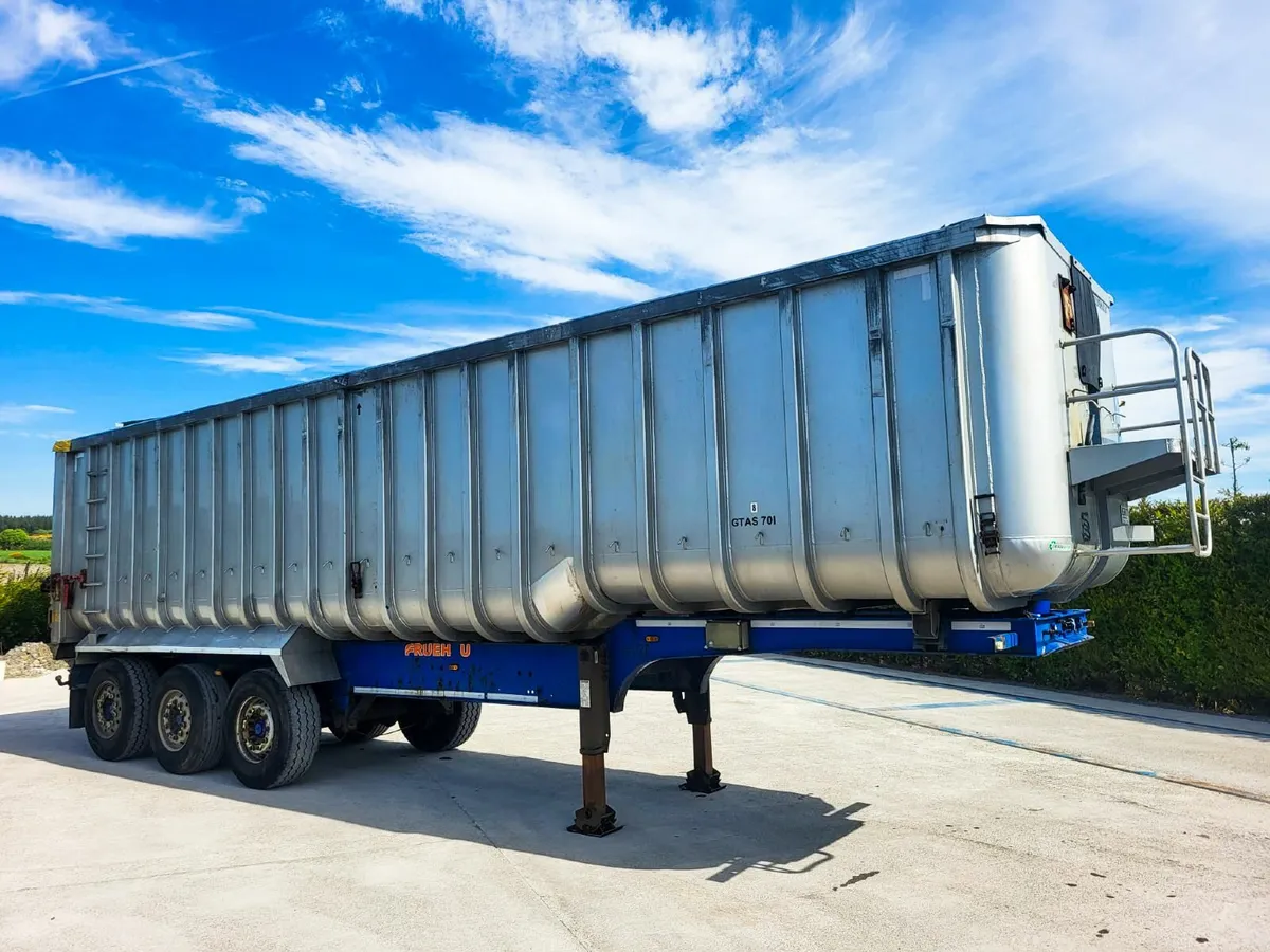 Bulk Alloy Tipping Trailer - Image 1