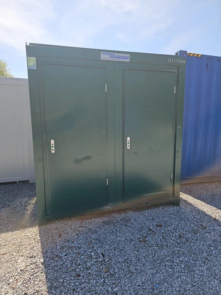 Double Toilet Outdoor Portable - Image 1