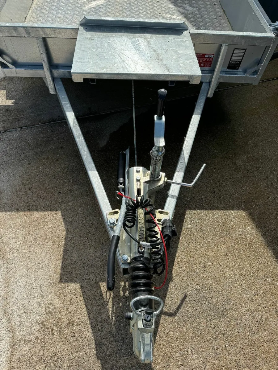 Nugent Plant 10' 3'' x 5' 3'' Twin Axle (3500kg) - Image 3