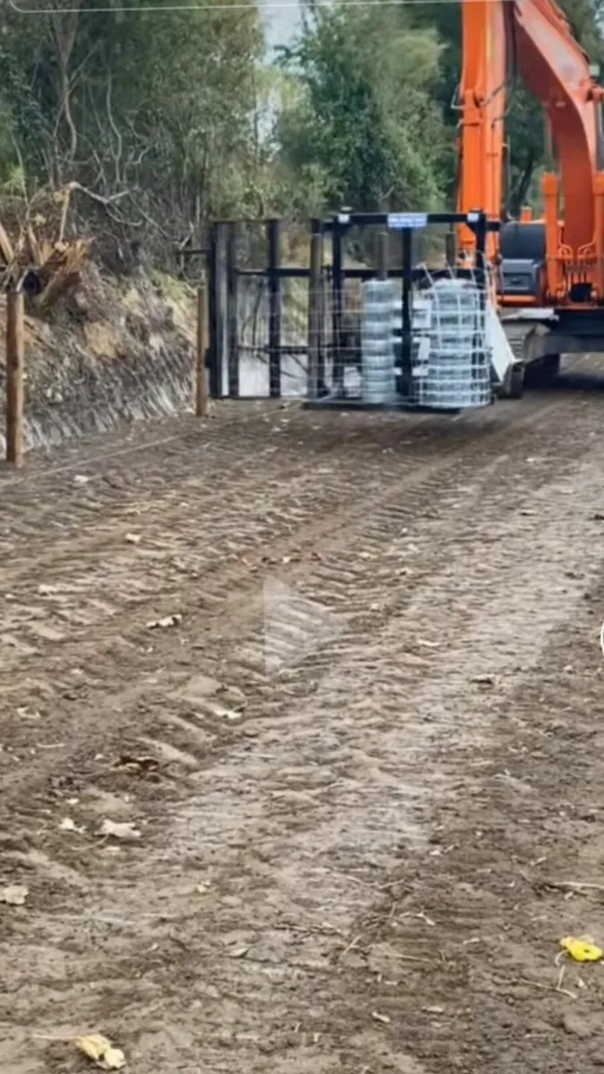 fencer wireunroller/tensioner - Image 2