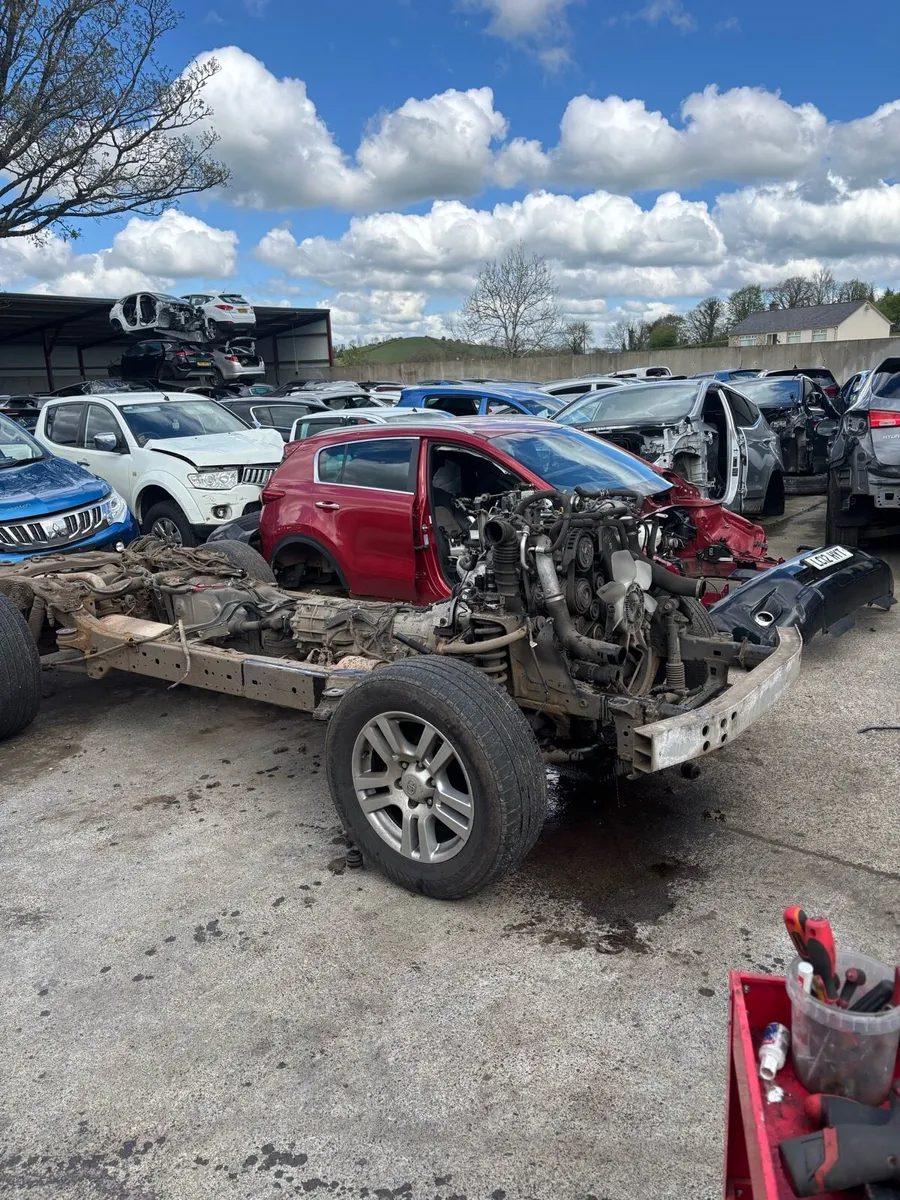 Mitsubishi L200 for braking - Image 2