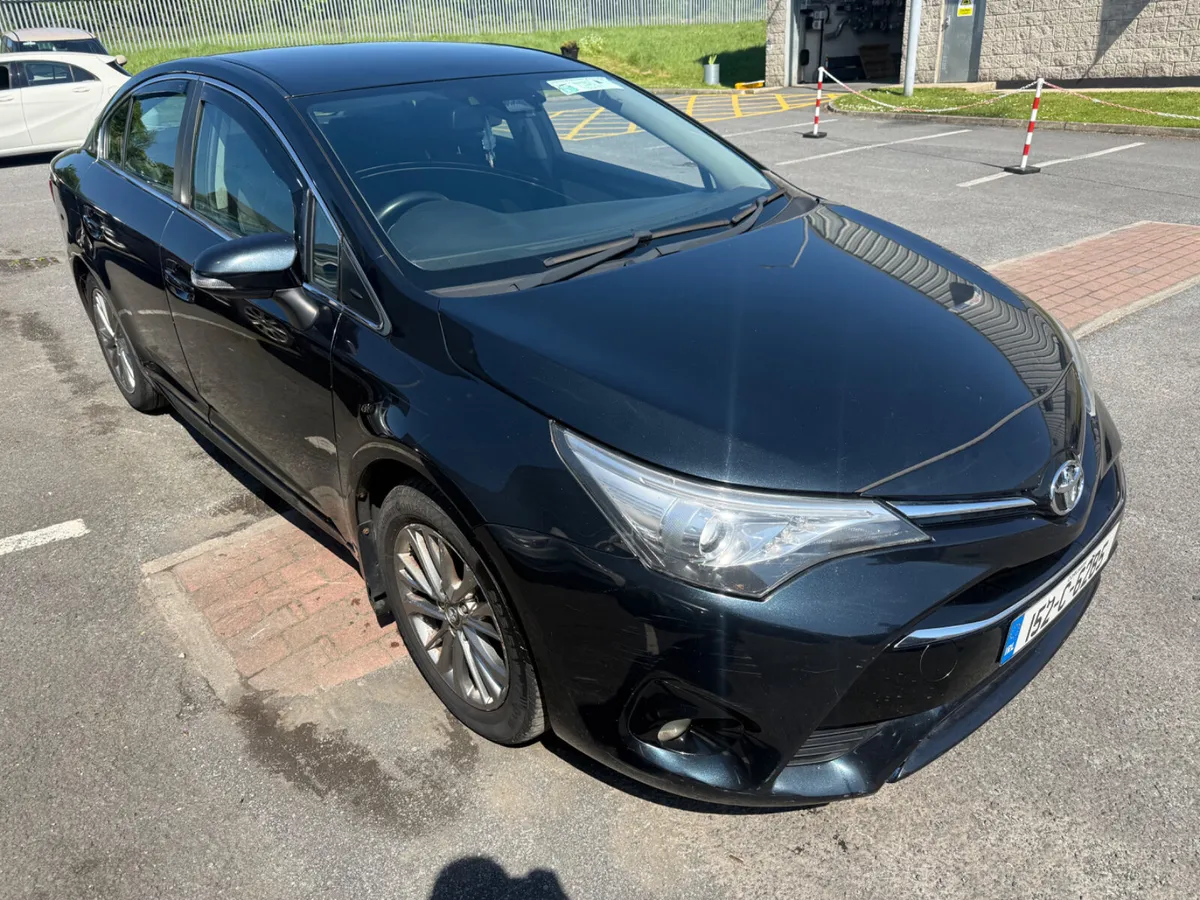 Toyota Avensis - Image 1