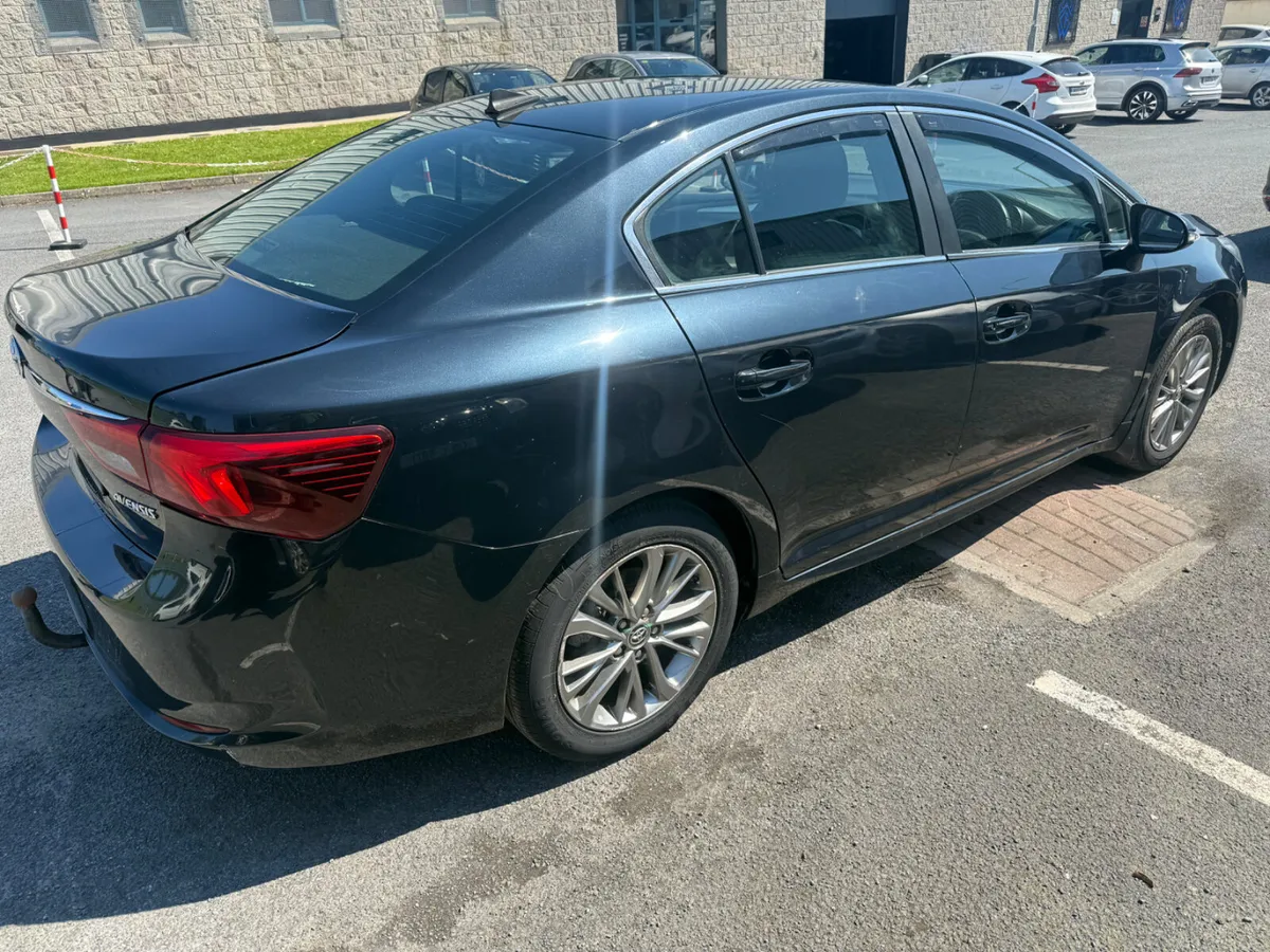 Toyota Avensis - Image 3