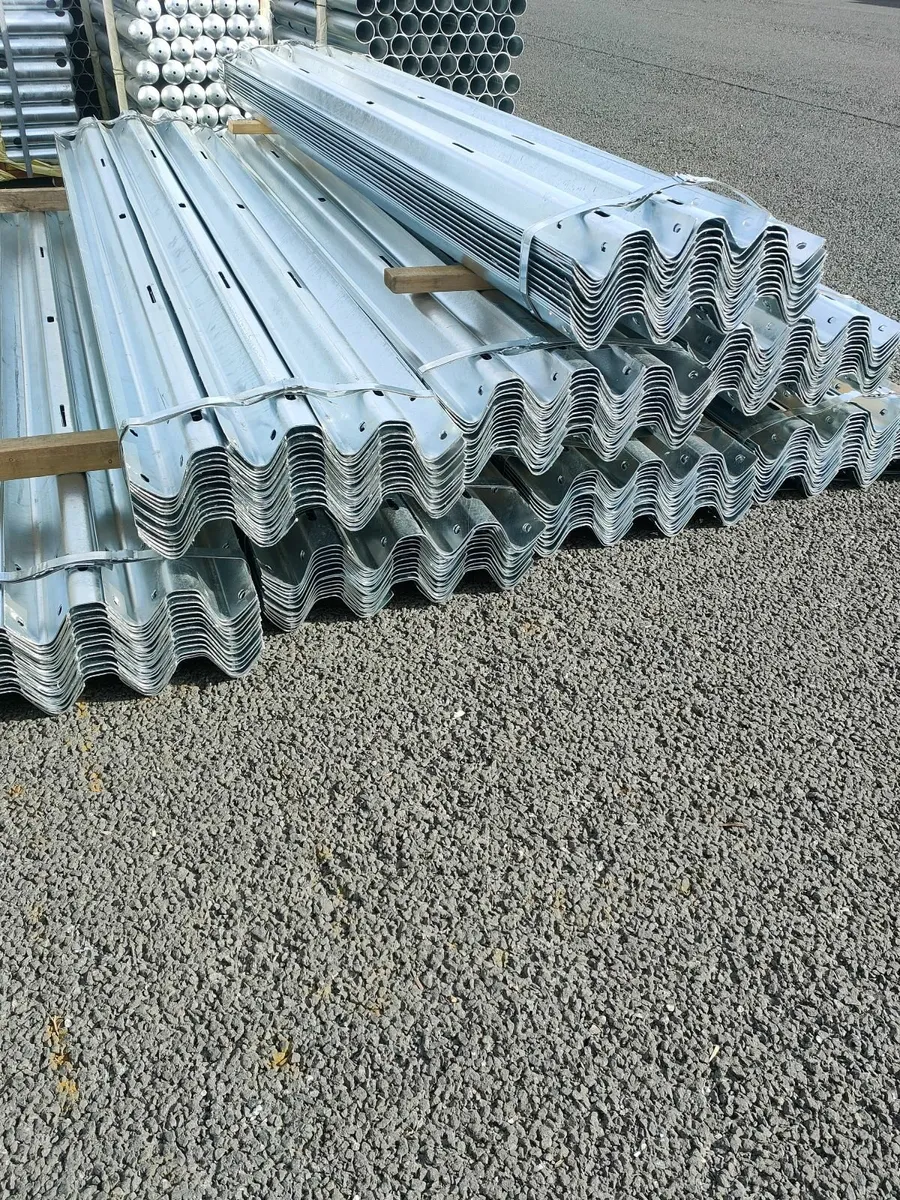 New crash barriers - Image 2