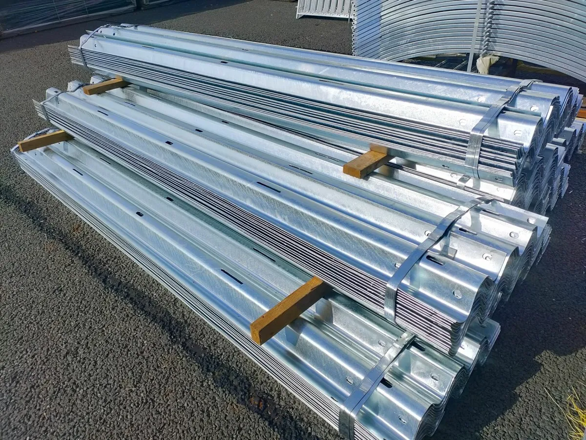 New crash barriers - Image 1