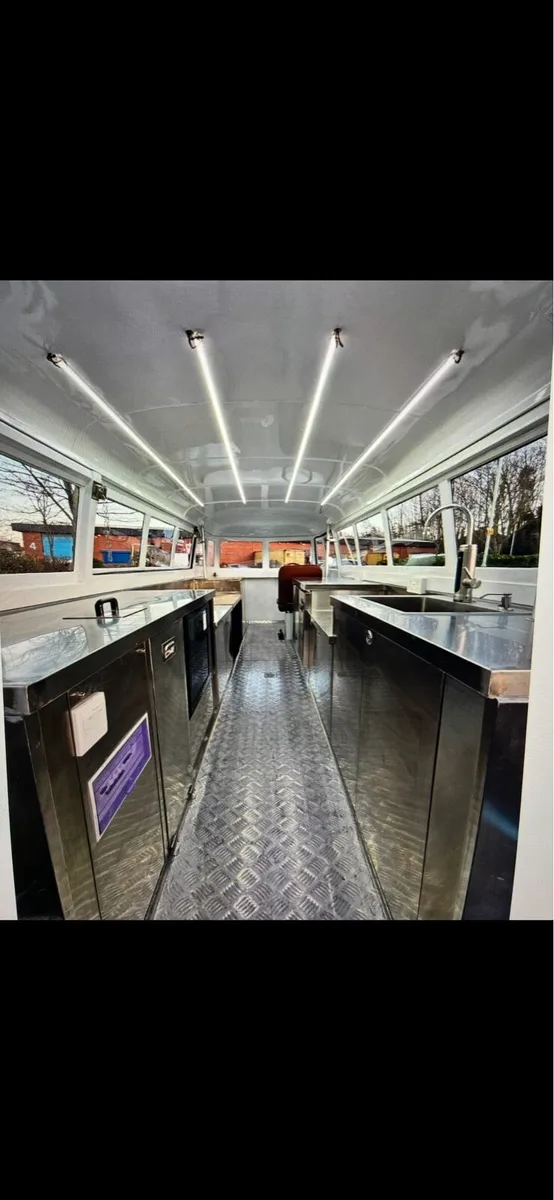 NEW VW Replica Food Truck - Image 2