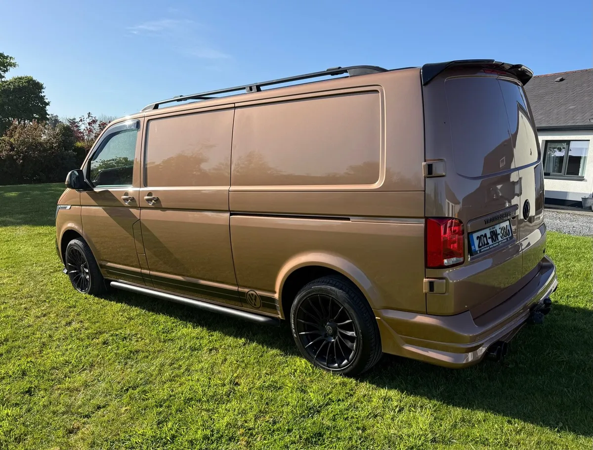 VW Transporter T6.1 2020 4Motion - Image 4