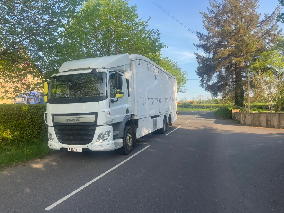 Daf cf 330 - Image 2