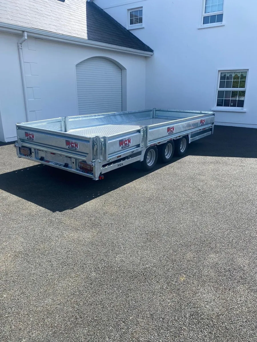 MCN Low loader beavertail - Image 3