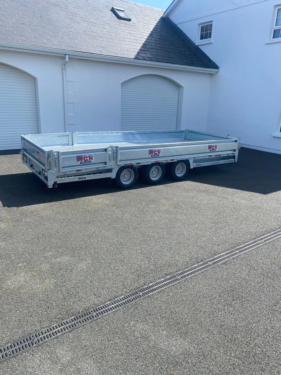 MCN Low loader beavertail - Image 2