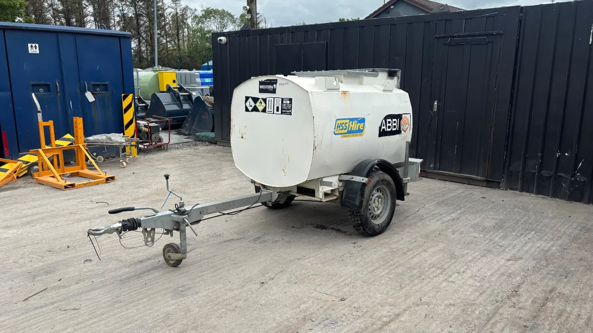 Western 985L Towable Fuel Bowser - Image 3