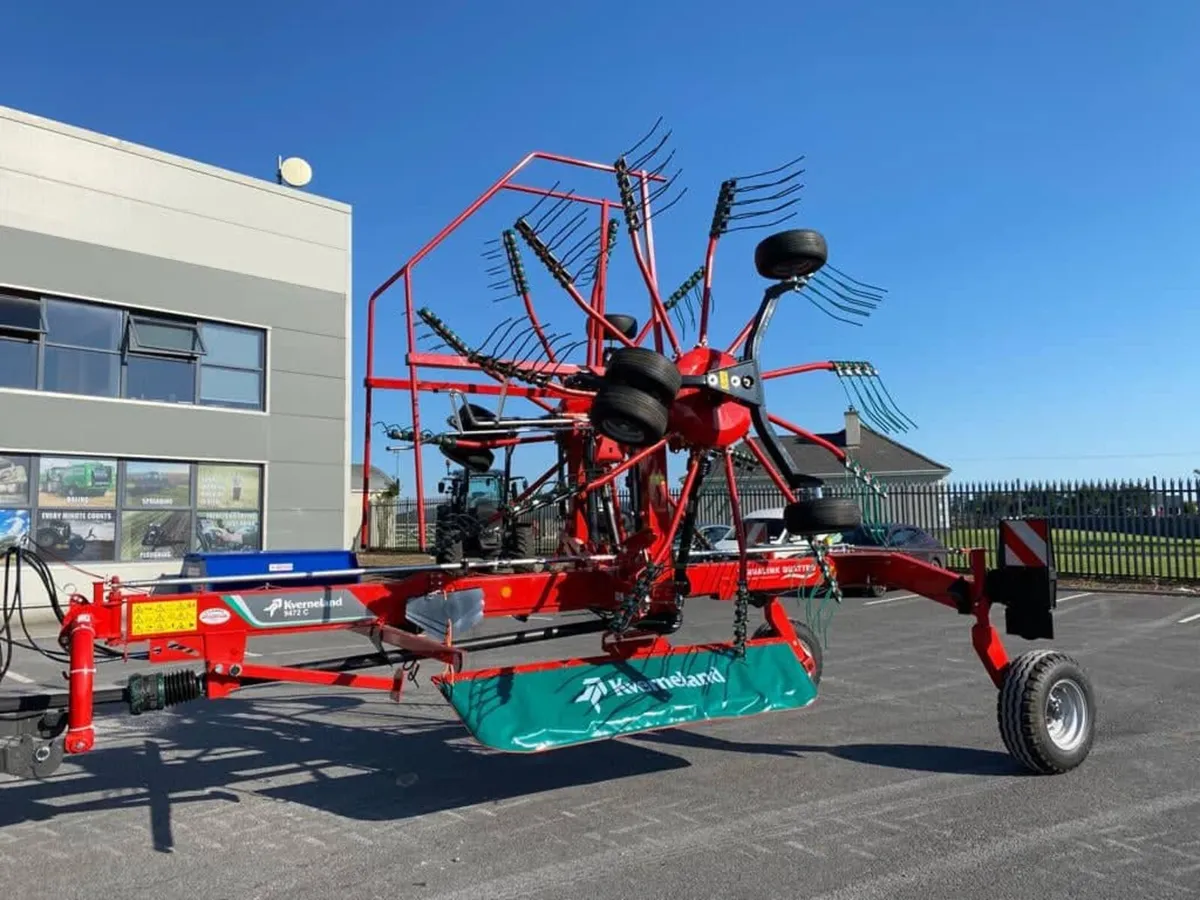 New Kverneland 9472c Rake --0% Finance - Image 1