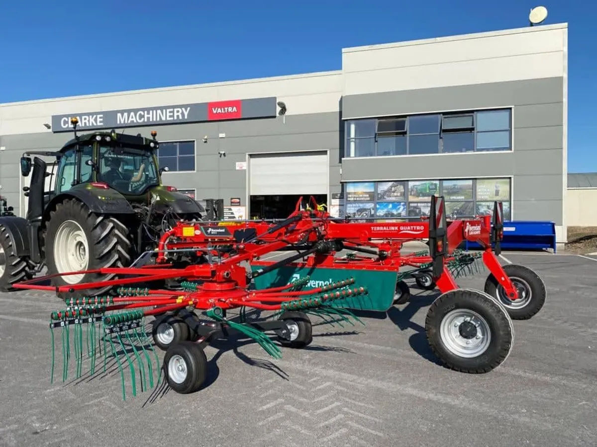 New Kverneland 9472c Rake --0% Finance - Image 4