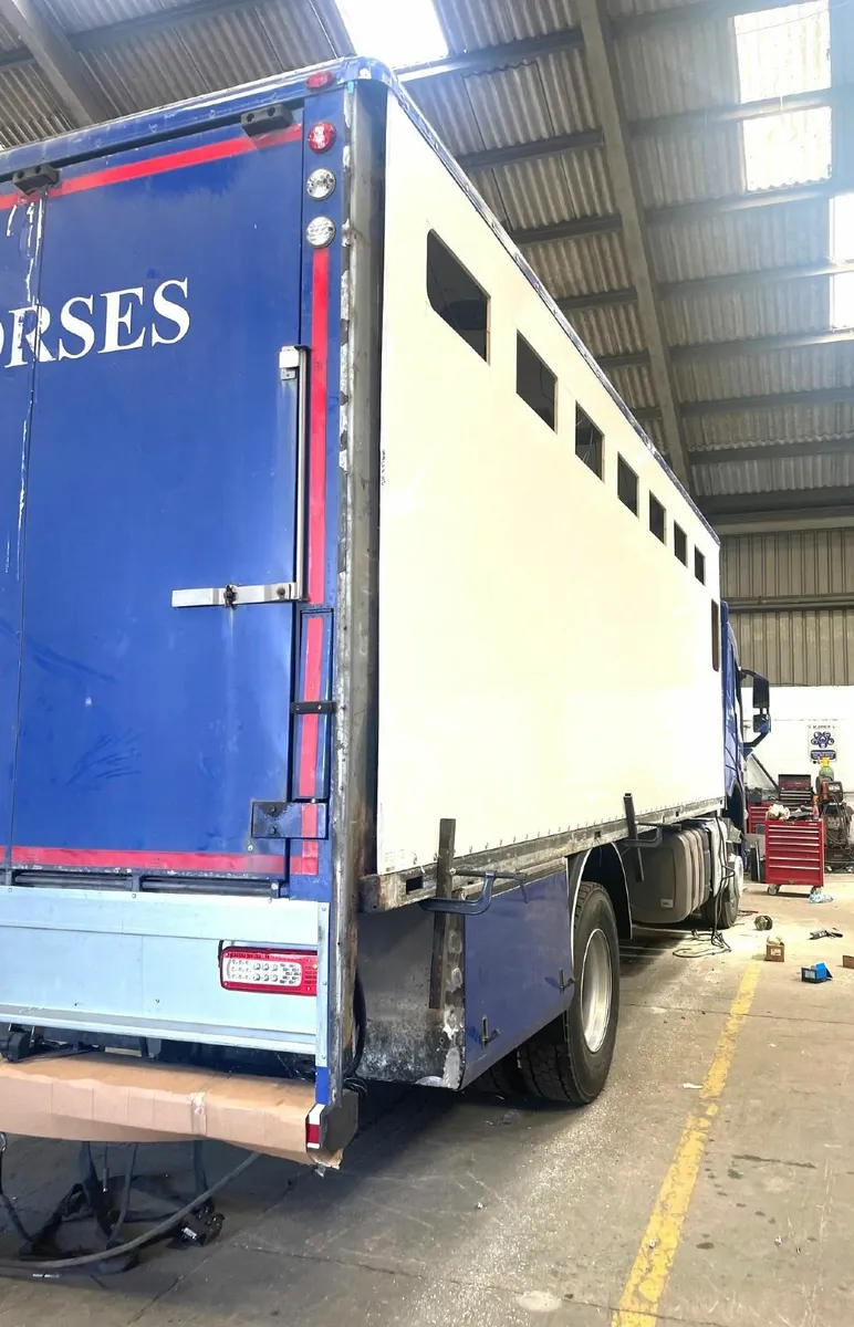 Truck Body  Repairs, & Painting  Gray's  Kilcock - Image 4