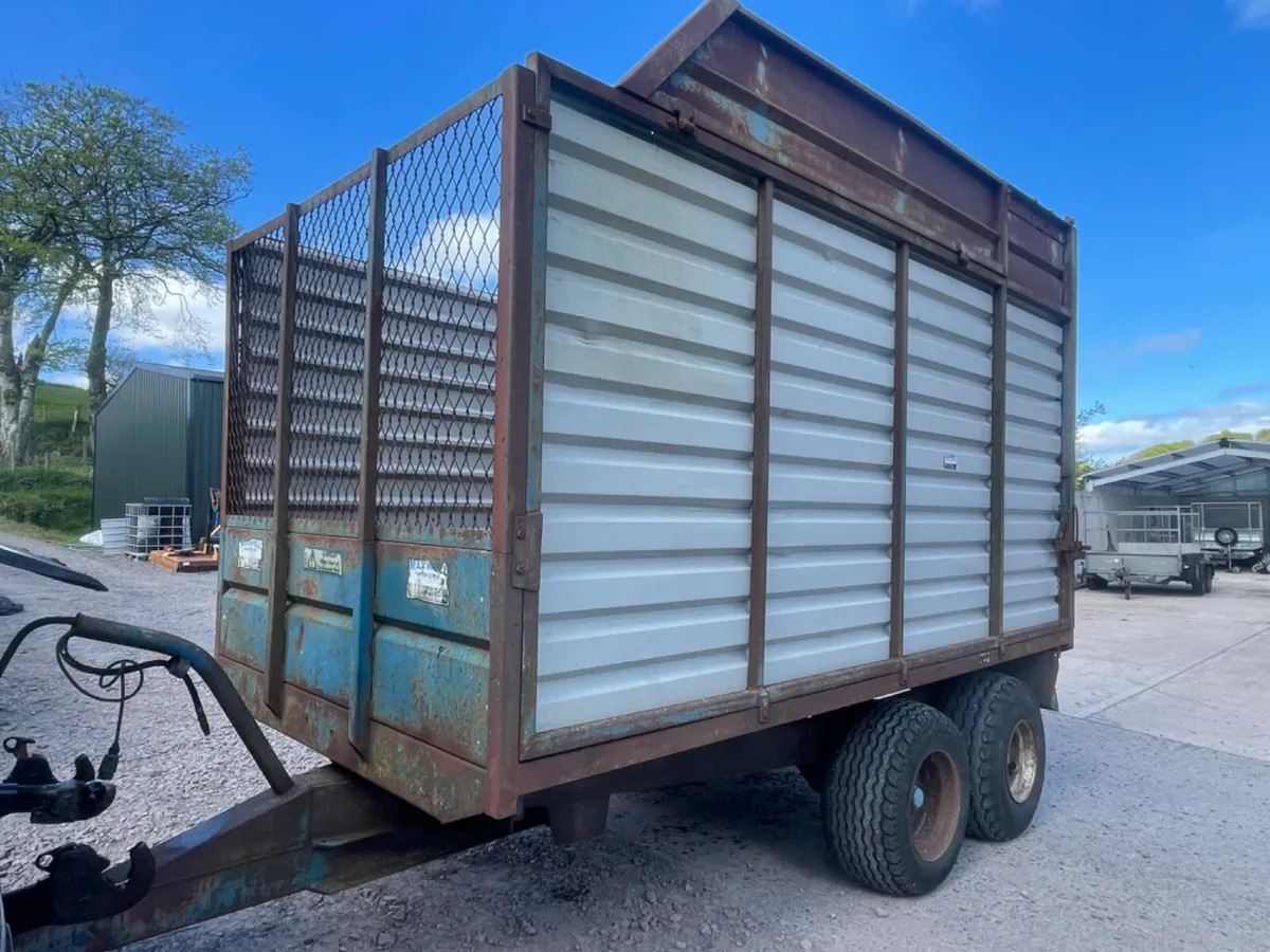 Maxwell 13ft x 7ft 6” silage trailer - Image 1