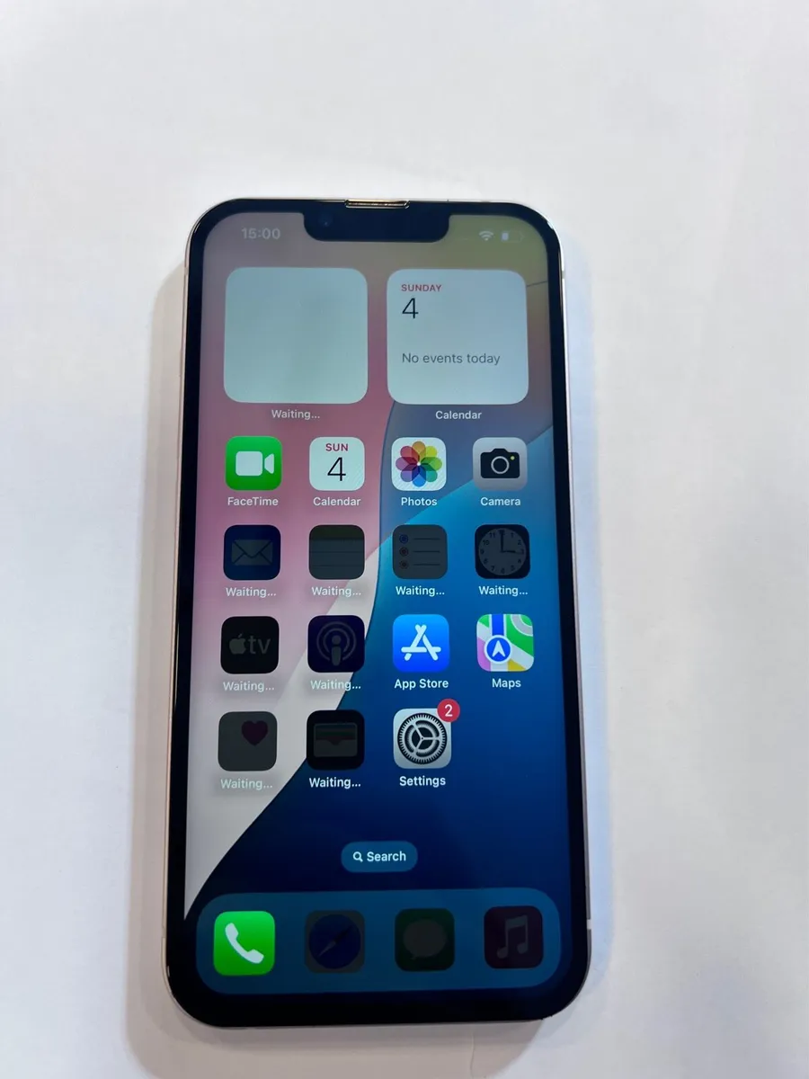 iPhone 13 unlocked - Image 3