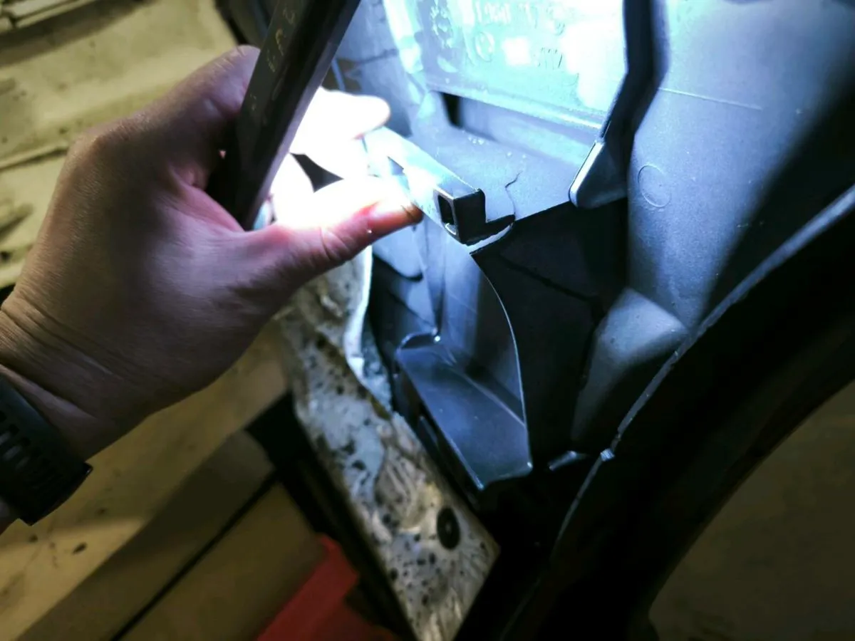 BMW E36 M3 rear bumper - Image 4