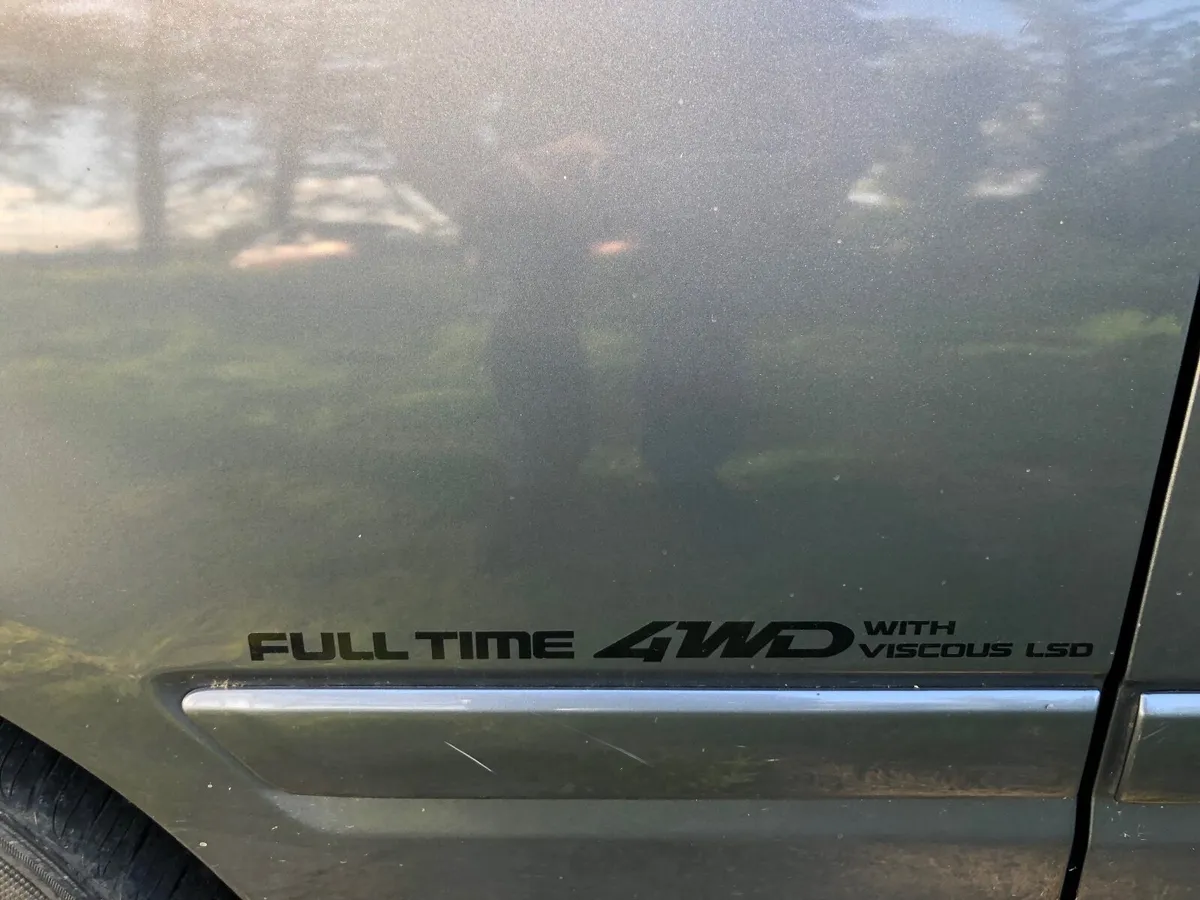 Mazda 323 Familia Gtx - Image 4