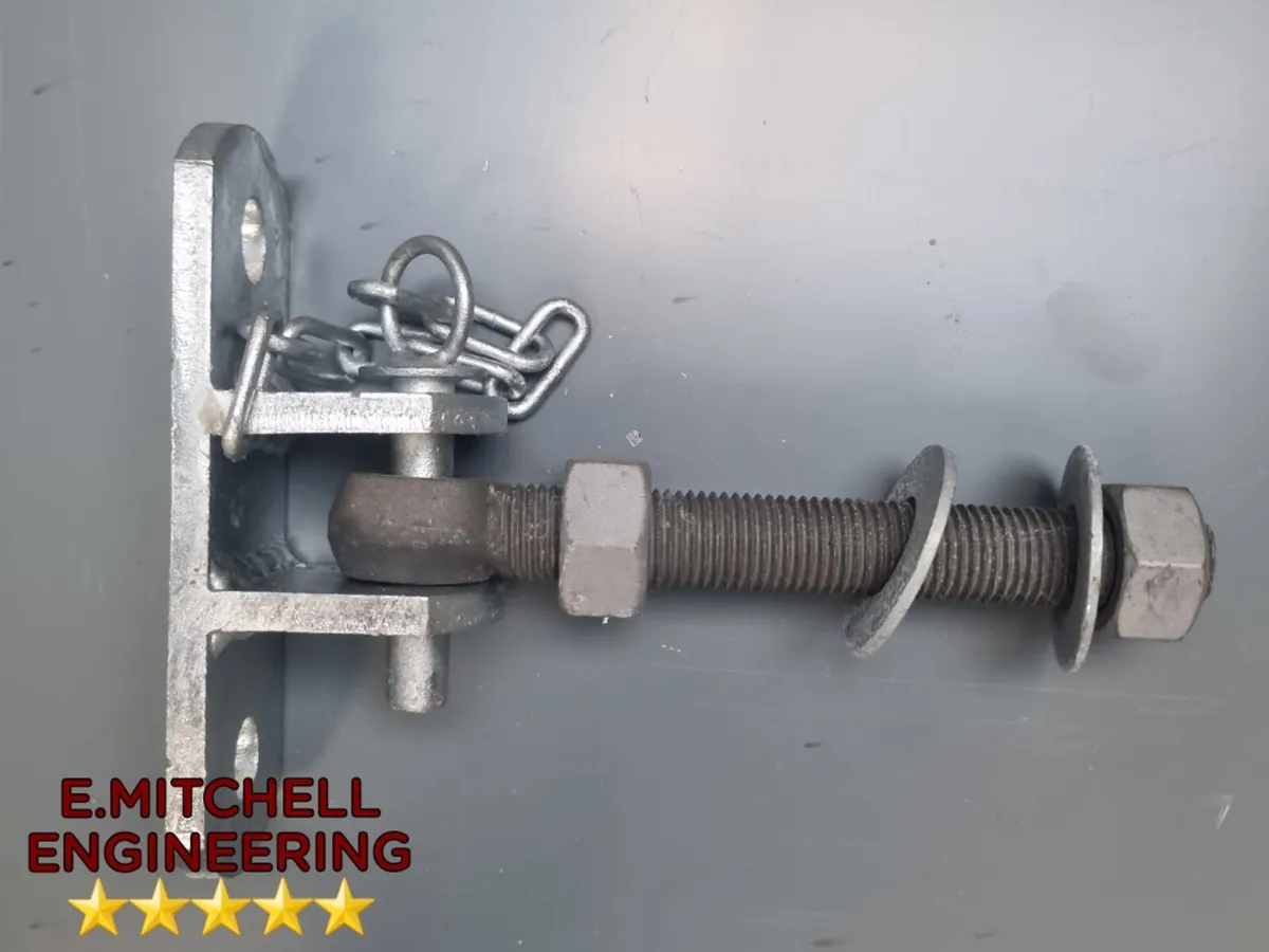 Gate hangers and eye bolts. - Image 4