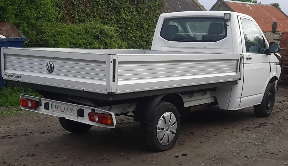 2021 VW Transporter For Dismantling - Image 4