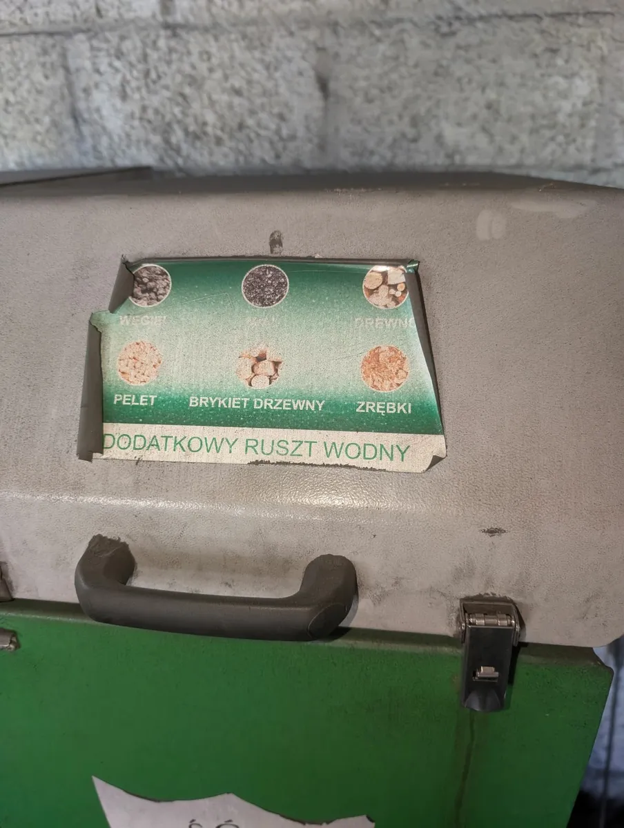 25kW Slack/Coal/Pellet burner, automatic feeder - Image 2